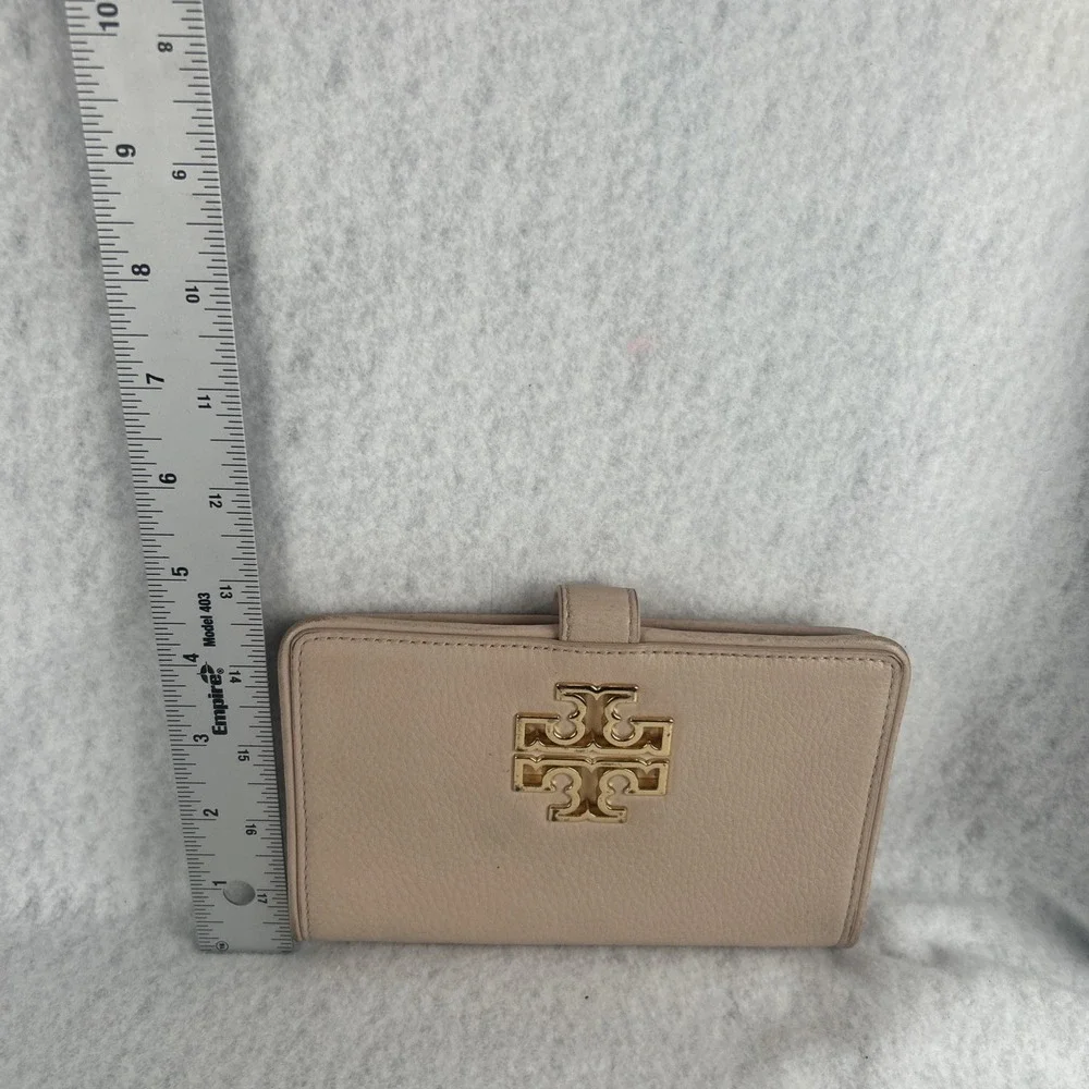 TORY‎ BURCH Women's Pink Wallet Wristlet  100% Genuine Leather Missing Strap